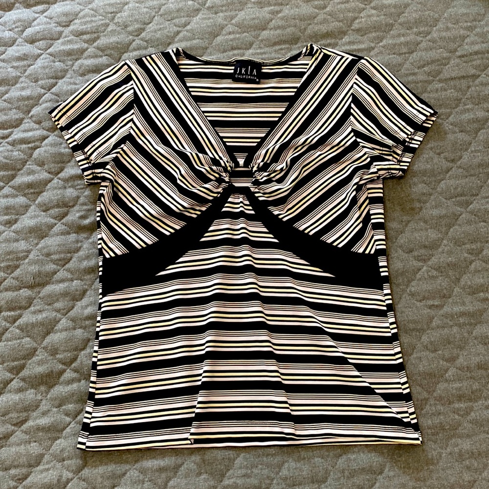 JKLA Black white & yellow blouse Size Small
